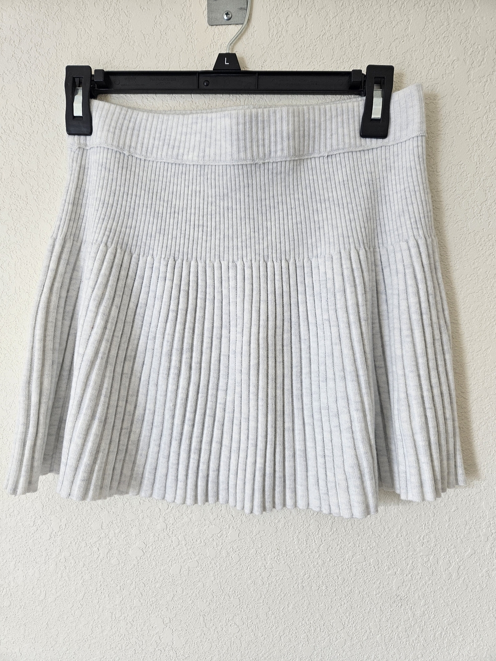 aerie Light Gray Ribbed Pleated Skater Skirt